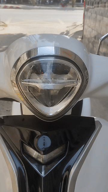 Yamaha Grande 2019 Trắng ABS. Mua bán Xe máy tại Quận Liên Chiểu Đà Nẵng được đăng bởi Luong Tin hình 1