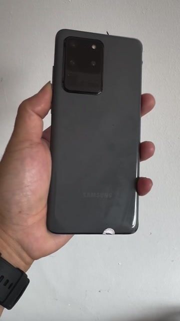 Samsung S20 Ultra- Ram12/128ghi. pin5000 đẹp full. Mua bán Điện thoại tại Quận Long Biên Hà Nội được đăng bởi ADAYROI ĐIỆN THOẠI RUBY  hình 1