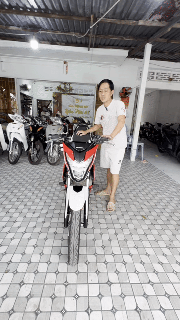 Honda Sonic 2020 Đỏ trắng đen. Mua bán Xe máy tại Huyện Phong Điền Cần Thơ được đăng bởi Thanh Dang Hoang hình 1