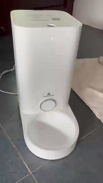 Máy cho mèo ăn tự động Petkit Mini 3L