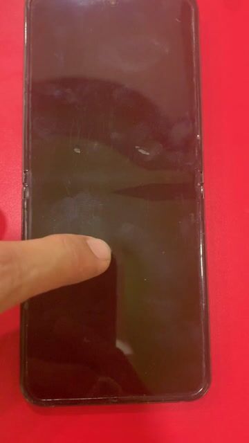 Samsung Z Flip 5 512GB Đen Vàng (1sim+esim). Mua bán Điện thoại tại Quận Phú Nhuận Tp Hồ Chí Minh được đăng bởi Tấn Dũng hình 1