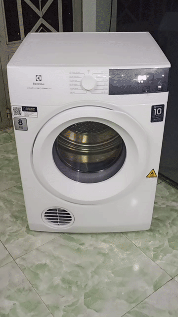 Máy sấy quần áo Electrolux 8kg Trắng Thái Lan. Mua bán Máy giặt tại Quận Bình Thạnh Tp Hồ Chí Minh được đăng bởi PHI DƯƠNG tủ lạnh máy giặt hình 1