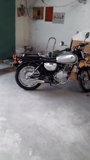Suzuki ST 250 Fi 2015 Bạc Nhập Nhật. Mua bán Xe máy tại Quận Thốt Nốt Cần Thơ được đăng bởi SO Cute hình 1