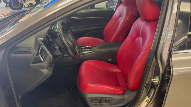 2019 Toyota Camry video thumbnail