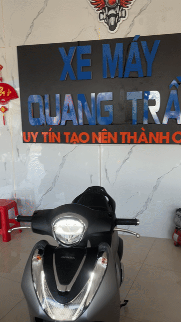 Honda SH Mode Bạc. Mua bán Xe máy tại Quận Ô Môn Cần Thơ được đăng bởi XE MÁY QUANG TRẦN chuyen bán xe trúng thưởng  hình 1