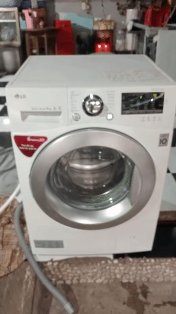 Thanh lý Máy Giặt LG inverter 9kg đẹp . Mua bán Máy giặt tại Quận Tân Phú Tp Hồ Chí Minh được đăng bởi Điện Tử Quách Điêu hình 1