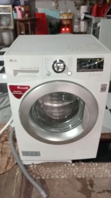 Thanh lý Máy Giặt LG inverter 9kg đẹp . Mua bán Máy giặt tại Quận Tân Phú Tp Hồ Chí Minh được đăng bởi Điện Tử Quách Điêu hình 1