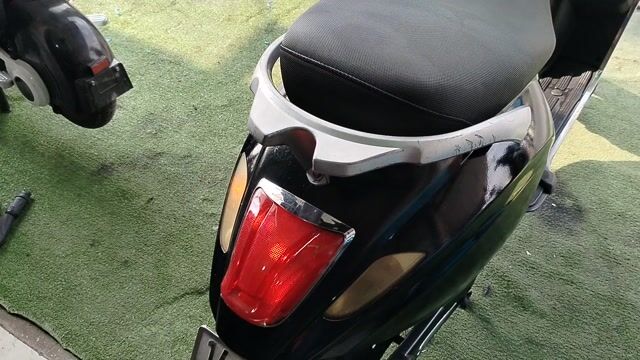 Xe máy điện Dibao Vespa Đen. Mua bán Xe máy tại Huyện Bình Chánh Tp Hồ Chí Minh được đăng bởi Nguyễn Thạnh hình 1