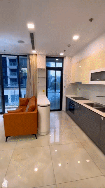 Cho thuê Căn hộ Chung cư Vinhomes Golden River BaSon Quận 1 Tp Hồ Chí Minh diện tích 80 m² giá 20 triệu/tháng