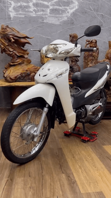 Wave 50cc đời 2020 T dàn áo đẹp, máy nguyên zin. Mua bán Xe máy tại Quận 7 Tp Hồ Chí Minh được đăng bởi Xe Cũ Hiếu CT hình 1