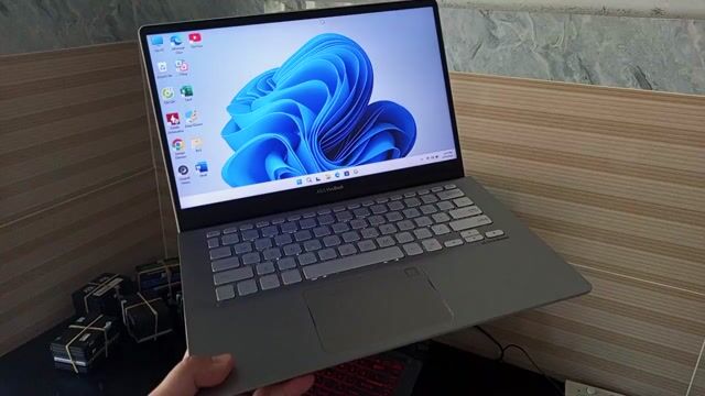 Laptop Gaming Asus Vivobook i5-8250 FULL HD Nha --. Mua bán Laptop tại Huyện Bình Chánh Tp Hồ Chí Minh được đăng bởi Tý Cầm Đồ hình 1