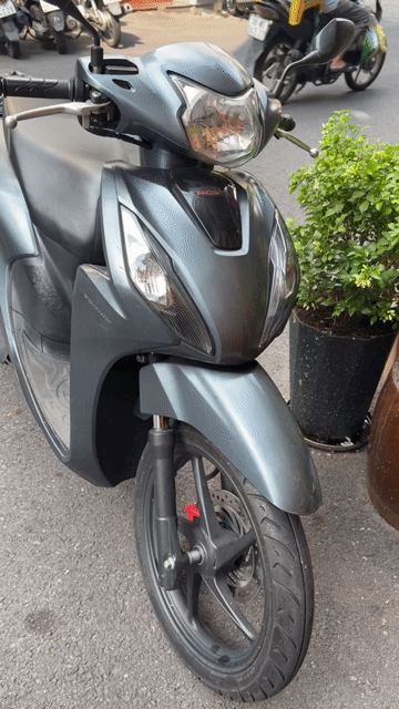 bán xe vision. Mua bán Xe máy tại Quận 1 Tp Hồ Chí Minh được đăng bởi Nhungnguyen hình 1