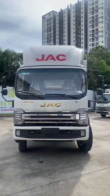 XE TẢI 8 TẤN JAC N800 PLUS SẴN XE GIAO NGAY. Mua bán Xe tải, xe ben tại Thành phố Thuận An Bình Dương được đăng bởi Xe Tải JAC Giá Tốt Nhất Thị Trường hình 1