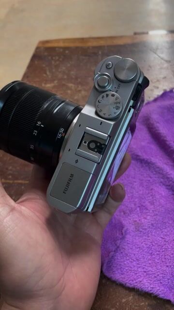 Máy ảnh Fujifilm XA3 Bạc. Mua bán Máy ảnh, Máy quay tại Thành phố Buôn Ma Thuột Đắk Lắk được đăng bởi Sơn Phan hình 1