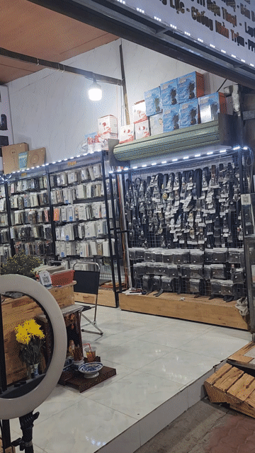 Sang nhượng cửa hàng phụ kiện điện thoại. Dịch vụ tại Huyện Bình Chánh Tp Hồ Chí Minh được đăng bởi Hung vo hình 1