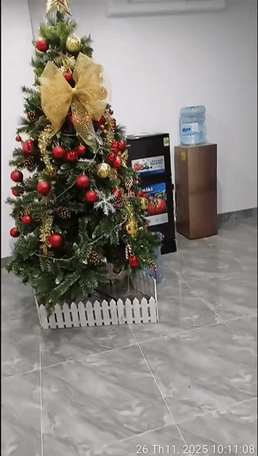 Cho thuê Văn phòng, Mặt bằng kinh doanh Quận Tây Hồ Hà Nội diện tích 80 m² giá 7,5 triệu/tháng