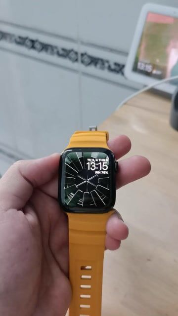 Apple Watch series 4 bản THÉP + ESIM 44mm. Mua bán Thiết bị đeo thông minh tại Quận Bình Tân Tp Hồ Chí Minh được đăng bởi Duy Trần hình 1