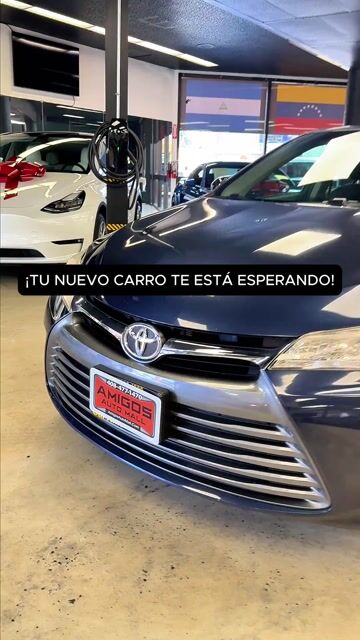 2017 Toyota Camry video thumbnail