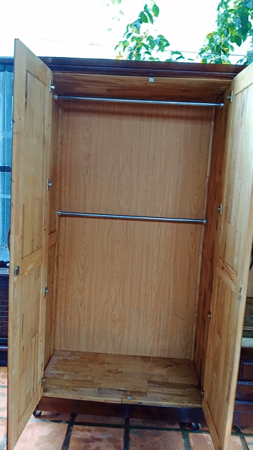Tủ quần áo Gỗ Nâu đỏ 2m x 1m55 x 55cm. Mua bán Tủ, kệ gia đình tại Thành phố Buôn Ma Thuột Đắk Lắk được đăng bởi Quang hình 1