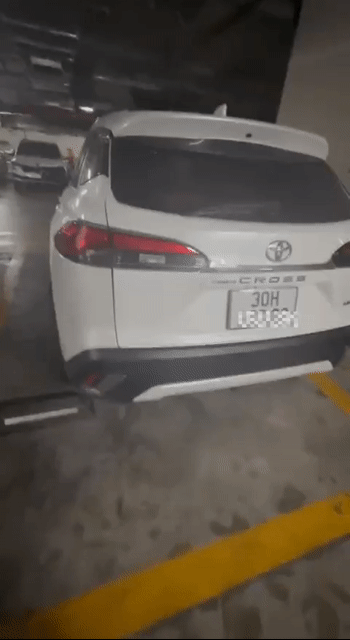 Toyota Cross 1.8 V 2021 Trắng 52.000 km. Mua bán Ô tô tại Thành phố Hạ Long Quảng Ninh được đăng bởi Nguyễn Phú hình 1