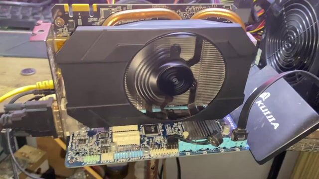 Bo mạch chủ Gigabyte H61 i3 3220. Mua bán Linh kiện (RAM, Card...) tại Huyện Phú Tân An Giang được đăng bởi Vo Phước Nguyên hình 1