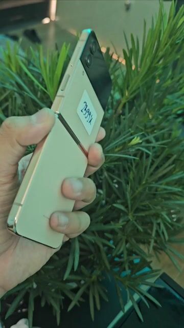 Samsung Galaxy Z Flip 4 128GB Tím. Mua bán Điện thoại tại Huyện Bình Chánh Tp Hồ Chí Minh được đăng bởi ĐT THẢO SAMSUNG  hình 1