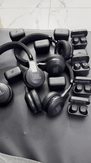 Tai nghe JBL Đen Mới 99%. Mua bán Tivi, Âm thanh tại Huyện Hóc Môn Tp Hồ Chí Minh được đăng bởi quyhoang hình 1