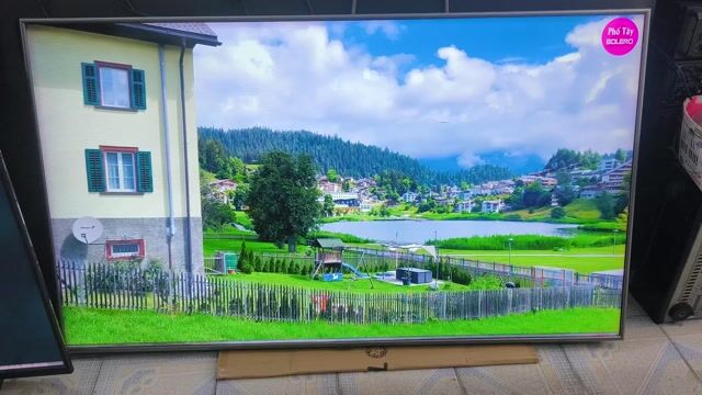 Tivi Samsung 65 inch 4K Có lỗi. Mua bán Tivi, Âm thanh tại Quận Thanh Xuân Hà Nội được đăng bởi Phạm Nguyễn  hình 1