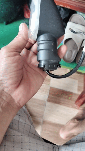 Đèn xi nhan sau Exciter 150 Đen đã sử dụng. Mua bán Phụ tùng xe tại Huyện Đức Hòa Long An được đăng bởi TỪ CẨM DANH hình 1