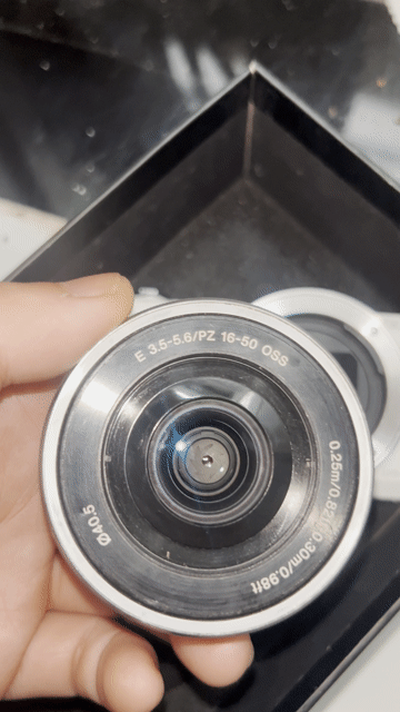 Máy ảnh Sony A5000 Trắng. Mua bán Máy ảnh, Máy quay tại Thành phố Thủ Đức Tp Hồ Chí Minh được đăng bởi Gia Bảo hình 1