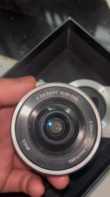 Máy ảnh Sony A5000 Trắng. Mua bán Máy ảnh, Máy quay tại Thành phố Thủ Đức Tp Hồ Chí Minh được đăng bởi Gia Bảo hình 1