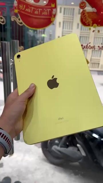 Siêu Hiếm iPad Gen 10 Wifi 64GB Vàng IOS 16. Mua bán Máy tính bảng tại Quận Đống Đa Hà Nội được đăng bởi Hoàng Táo  hình 1