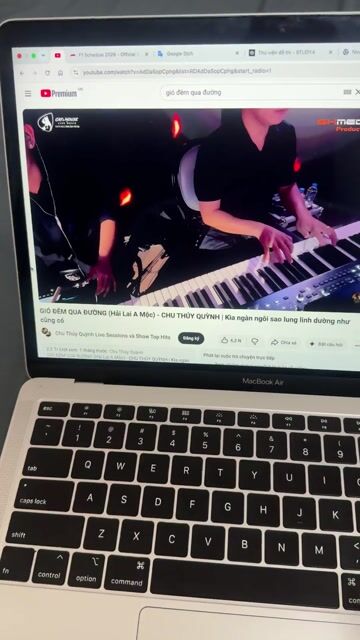 Apple MacBook Air i5 13 inch 8GB/256GB 2019 Xám. Mua bán Laptop tại Thành phố Thủ Đức Tp Hồ Chí Minh được đăng bởi Lam Tho hình 1