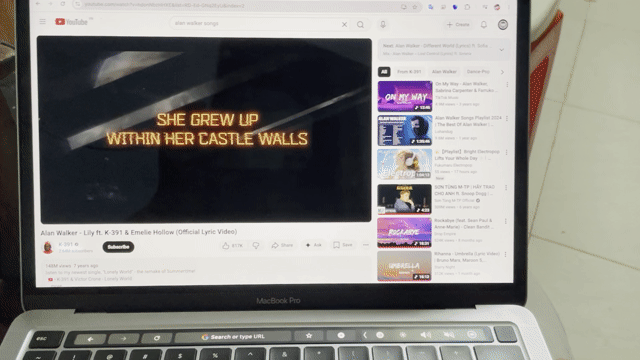macbook m2 pro touchbar. Mua bán Laptop tại Quận Liên Chiểu Đà Nẵng được đăng bởi Mai Nhật Phi hình 1