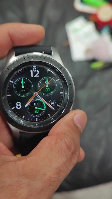 Samsung Galaxy Watch Classic Đen. Mua bán Thiết bị đeo thông minh tại Quận 1 Tp Hồ Chí Minh được đăng bởi Lê Trung Hiếu hình 1