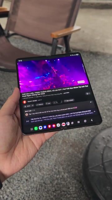 Samsung Galaxy Z Fold4 Đen Màng ngoài ngỏm. Mua bán Điện thoại tại Quận Bình Thạnh Tp Hồ Chí Minh được đăng bởi vy hình 1