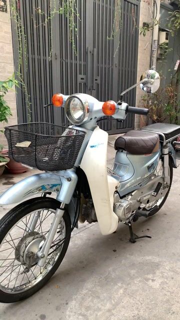 Honda Cup 50cc 2021 Xanh trắng. Mua bán Xe máy tại Quận Bình Tân Tp Hồ Chí Minh được đăng bởi Anh khuê hình 1