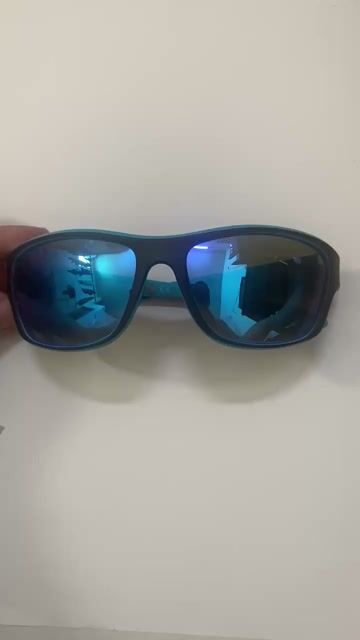 Kính râm unisex chống tia UV gọng chắc chắn. Mua bán Phụ kiện thời trang khác tại Quận Thanh Khê Đà Nẵng được đăng bởi Sản phẩm giá tốt hình 1