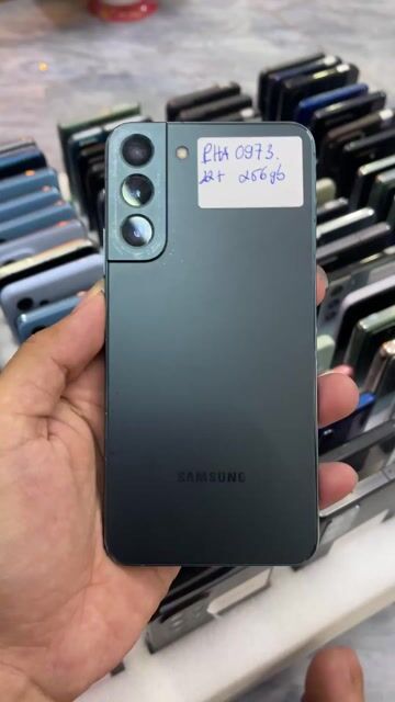 Samsung Galaxy S22+ 256GB Xám. Mua bán Điện thoại tại Quận 4 Tp Hồ Chí Minh được đăng bởi Quốc Đạt 888 hình 1