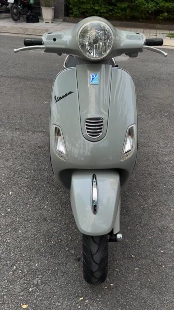 Piaggio Vespa LX125 3vie Xám. Mua bán Xe máy tại Quận 12 Tp Hồ Chí Minh được đăng bởi XE MÁY HẢI THANH hình 1