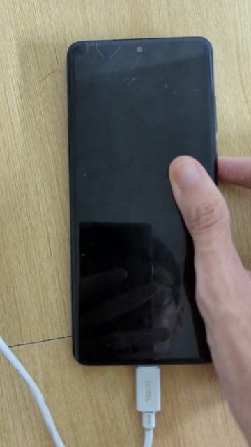 Samsung S20 Plus, vỡ lưng, sọc mực màn. Mua bán Điện thoại tại Quận Bình Tân Tp Hồ Chí Minh được đăng bởi Thái Võ hình 1