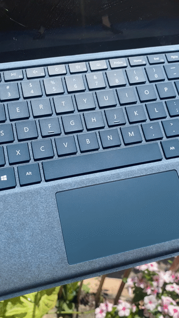 Microsoft Surface Pro 7+  3k màn cảm ứng. Mua bán Máy tính bảng tại Quận Sơn Trà Đà Nẵng được đăng bởi Nguyễn Du hình 1