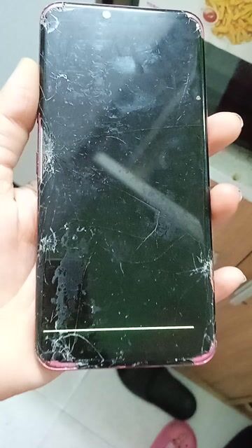 LG G8 ThinQ Đỏ Hỏng màn hình. Mua bán Điện thoại tại Quận Bình Tân Tp Hồ Chí Minh được đăng bởi Lien hình 1