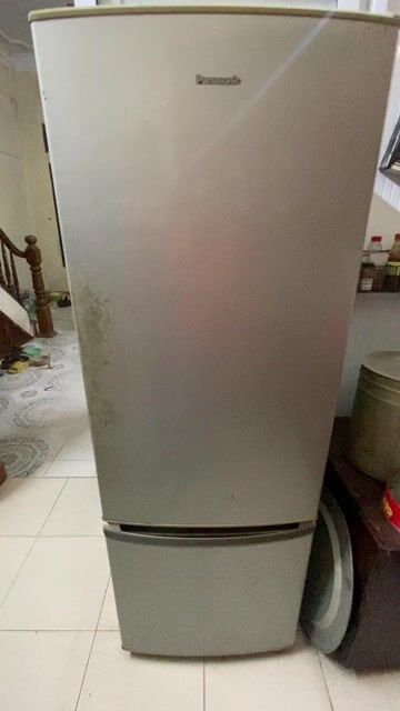 Tủ lạnh Panasonic NR-BU343 SSVN Bạc. Mua bán Tủ lạnh tại Quận Hà Đông Hà Nội được đăng bởi Phạm Tiến Dũng hình 1