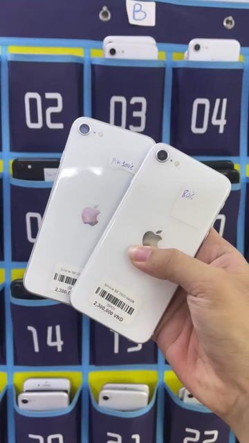 Apple iPhone SE 2020 64GB Trắng. Mua bán Điện thoại tại Quận 4 Tp Hồ Chí Minh được đăng bởi Quốc Đạt 888 hình 1