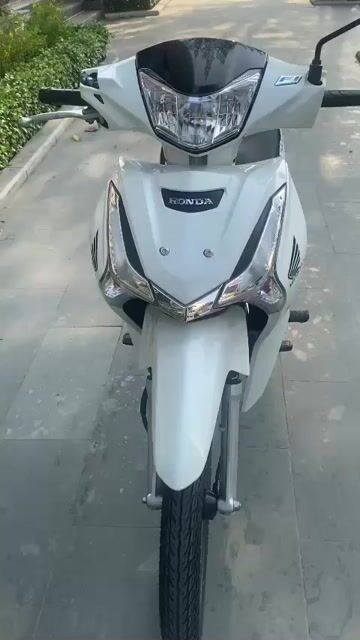 Honda Future Fi 2023 Trắng 15000 km. Mua bán Xe máy tại Quận 7 Tp Hồ Chí Minh được đăng bởi Xe Máy Bảo Trường hình 1
