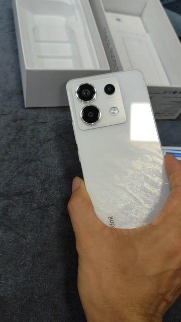 Xiaomi Redmi Note 13 Pro 5G 256GB Trắng. Mua bán Điện thoại tại Quận 8 Tp Hồ Chí Minh được đăng bởi hoangvan tien hình 1