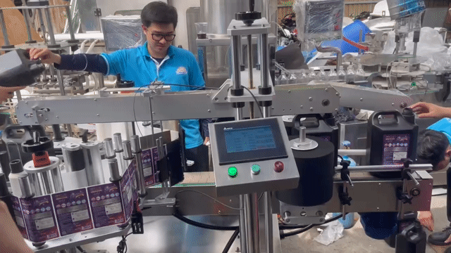 Máy dán nhãn Inox tự động 2 mặt. Mua bán Đồ chuyên dụng, Giống nuôi trồng tại Huyện Bình Chánh Tp Hồ Chí Minh được đăng bởi Dung hình 1