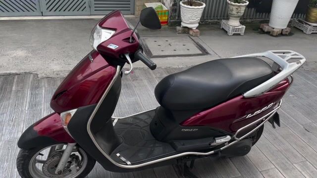 Honda SCR Fi Đỏ Đen Thay Dàn Áo Honda LEAD. Mua bán Xe máy tại Quận 7 Tp Hồ Chí Minh được đăng bởi Anh By hình 1