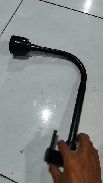 Vòi rửa bát Kim loại Đen Cổ ngỗng chống rò rỉ. Mua bán Thiết bị vệ sinh, nhà tắm tại Quận Tân Phú Tp Hồ Chí Minh được đăng bởi Cụ Già Khó Tính hình 1